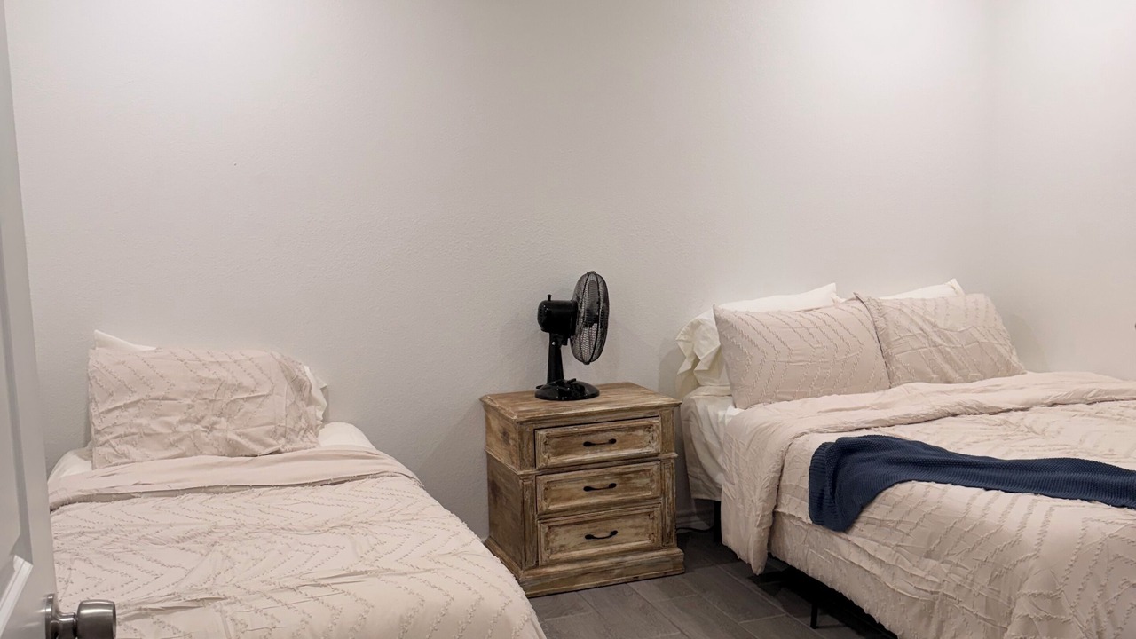 Photo of Bedroom in Flint