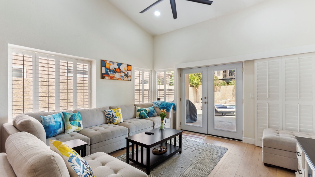 Photo of Livingroom in Ahwatukee Foothills