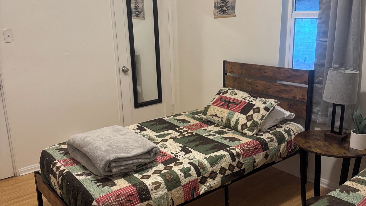 Photo of Bedroom in Canyon Rim