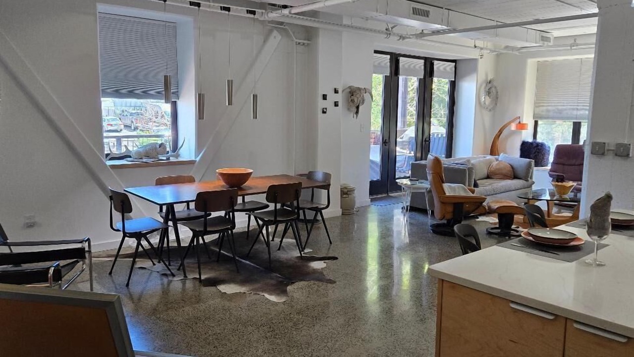 Photo of Others in Helena