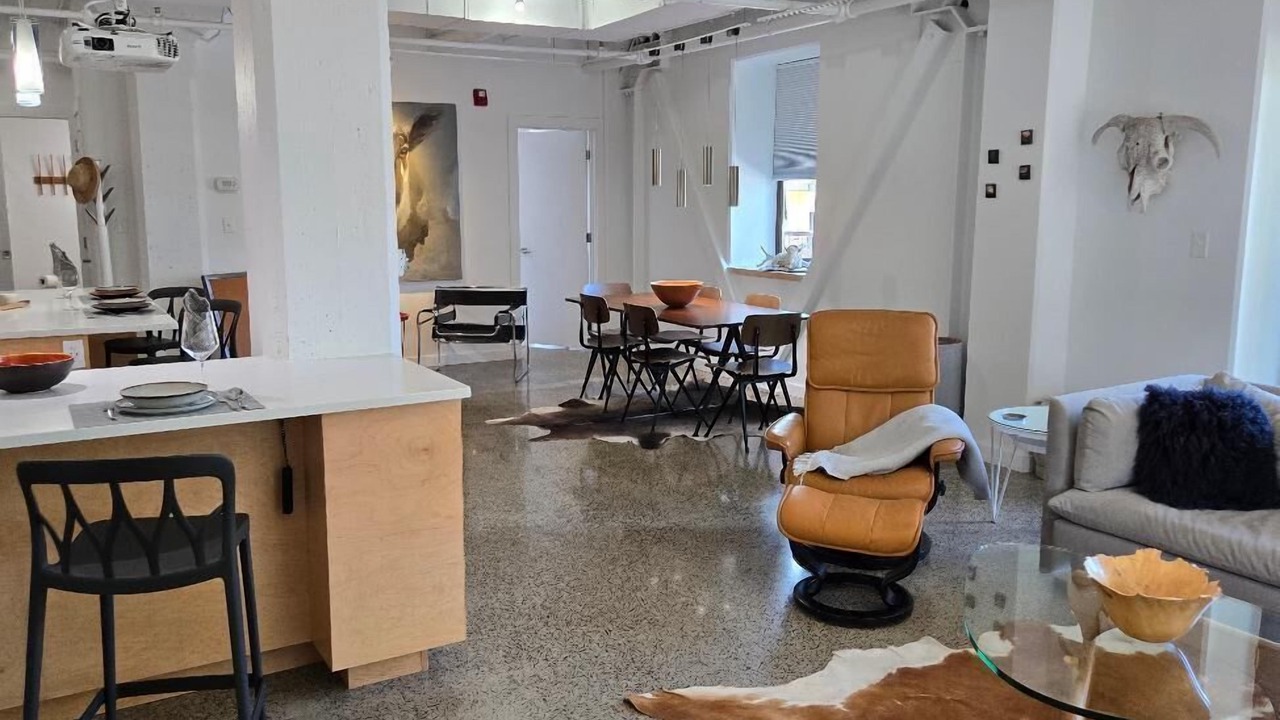 Photo of Others in Helena