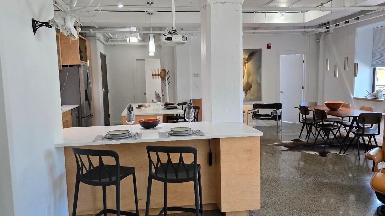 Photo of Others in Helena