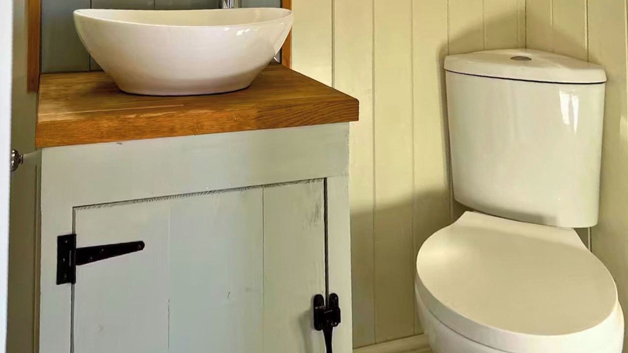 Photo of Bathroom in Halfway House