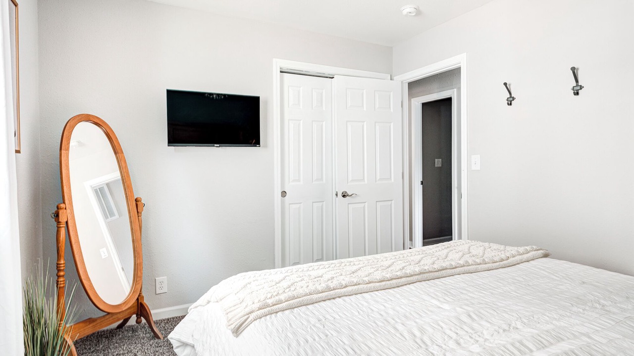 Photo of Bedroom in Fountain Square