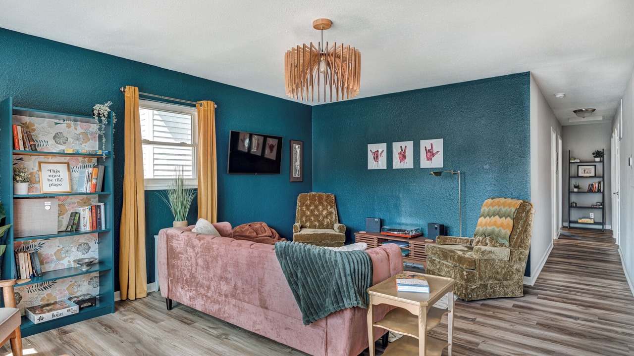 Photo of Livingroom in Fountain Square
