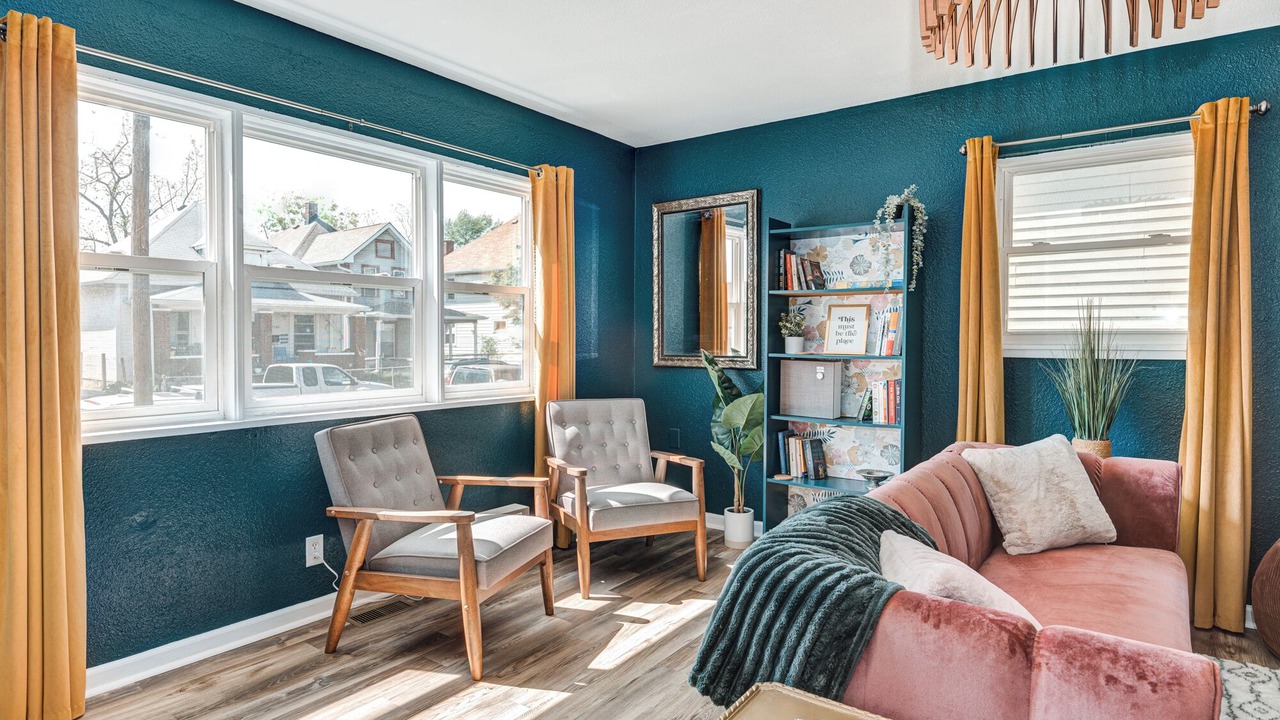 Photo of Livingroom in Fountain Square