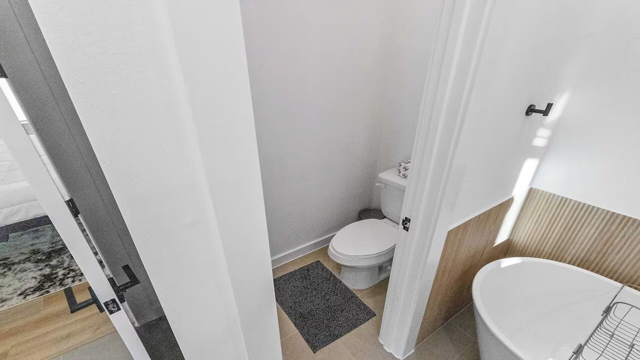 Photo of Bathroom in OST - South Union
