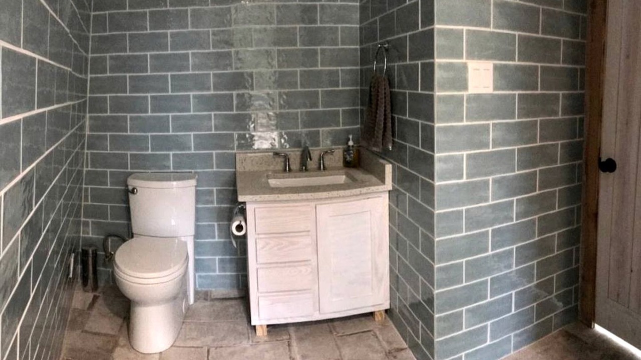 Photo of Bathroom in Red Rock