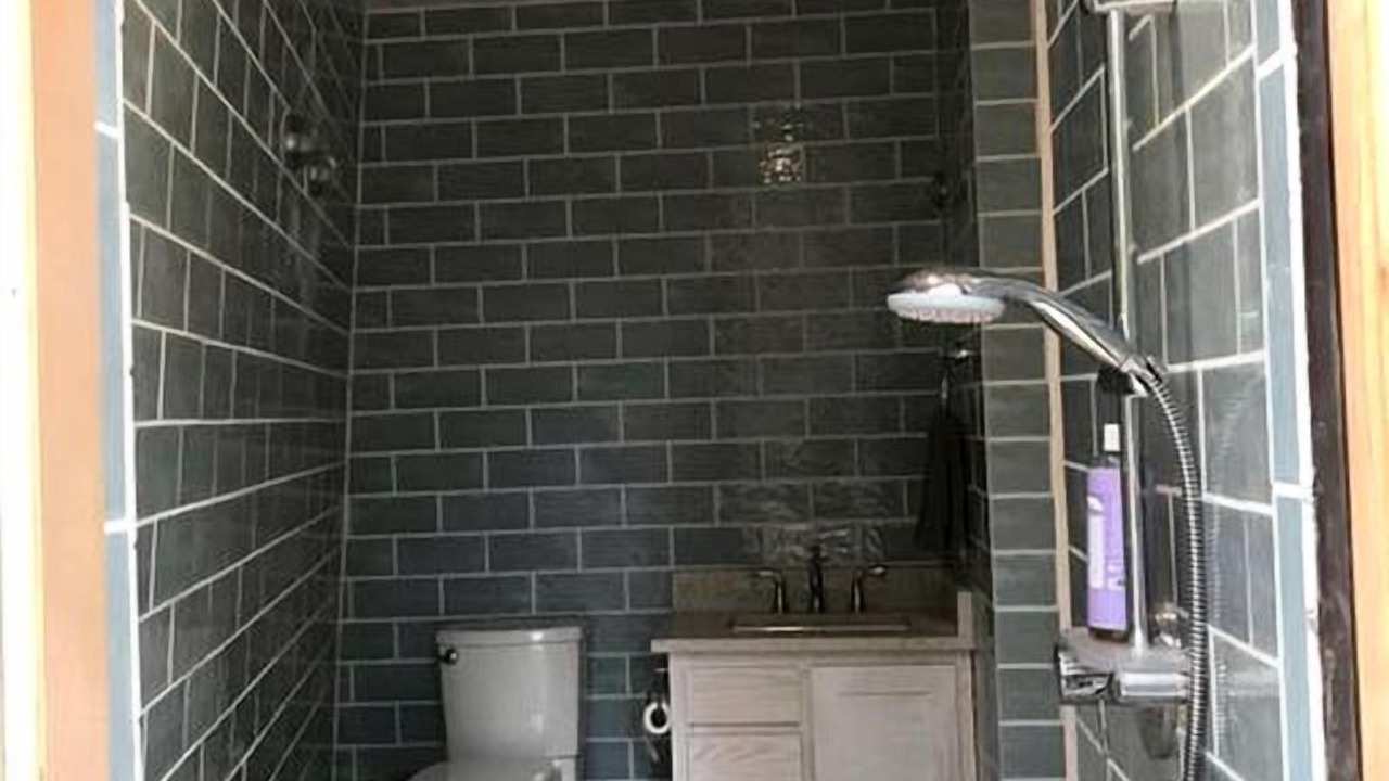 Photo of Bathroom in Red Rock