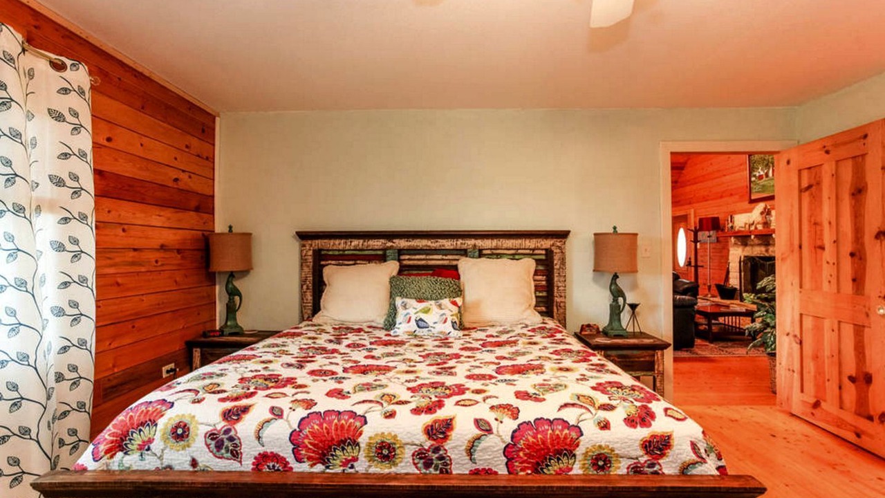 Photo of Bedroom in Naumanns Camp
