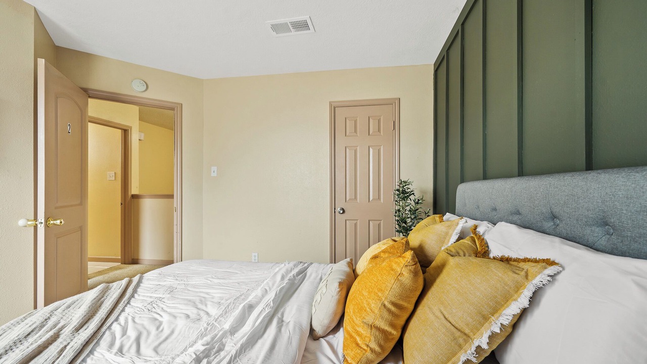 Photo of Bedroom in Barker