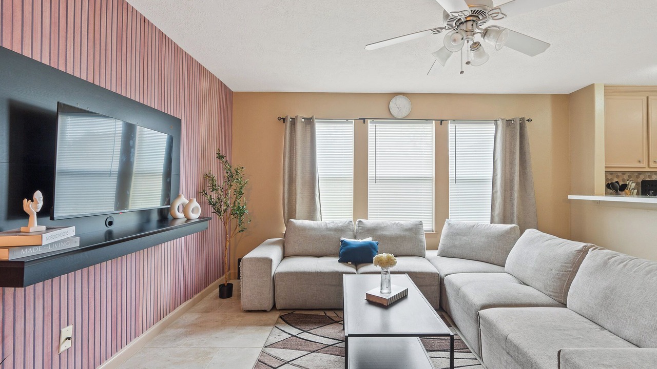 Photo of Livingroom in Barker