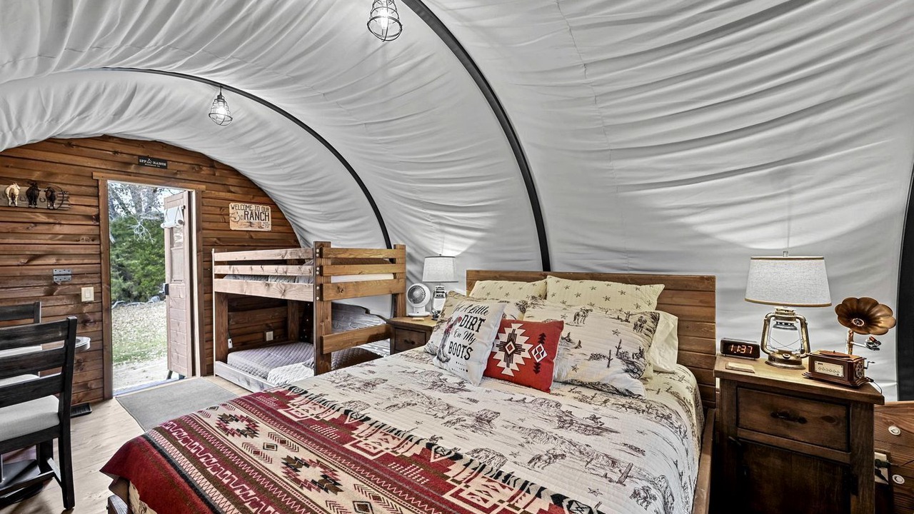 Photo of Bedroom in Murchison