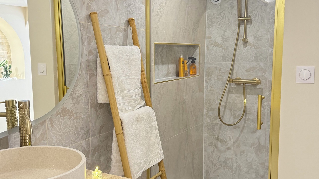 Photo of Bathroom in Tremblay-en-France
