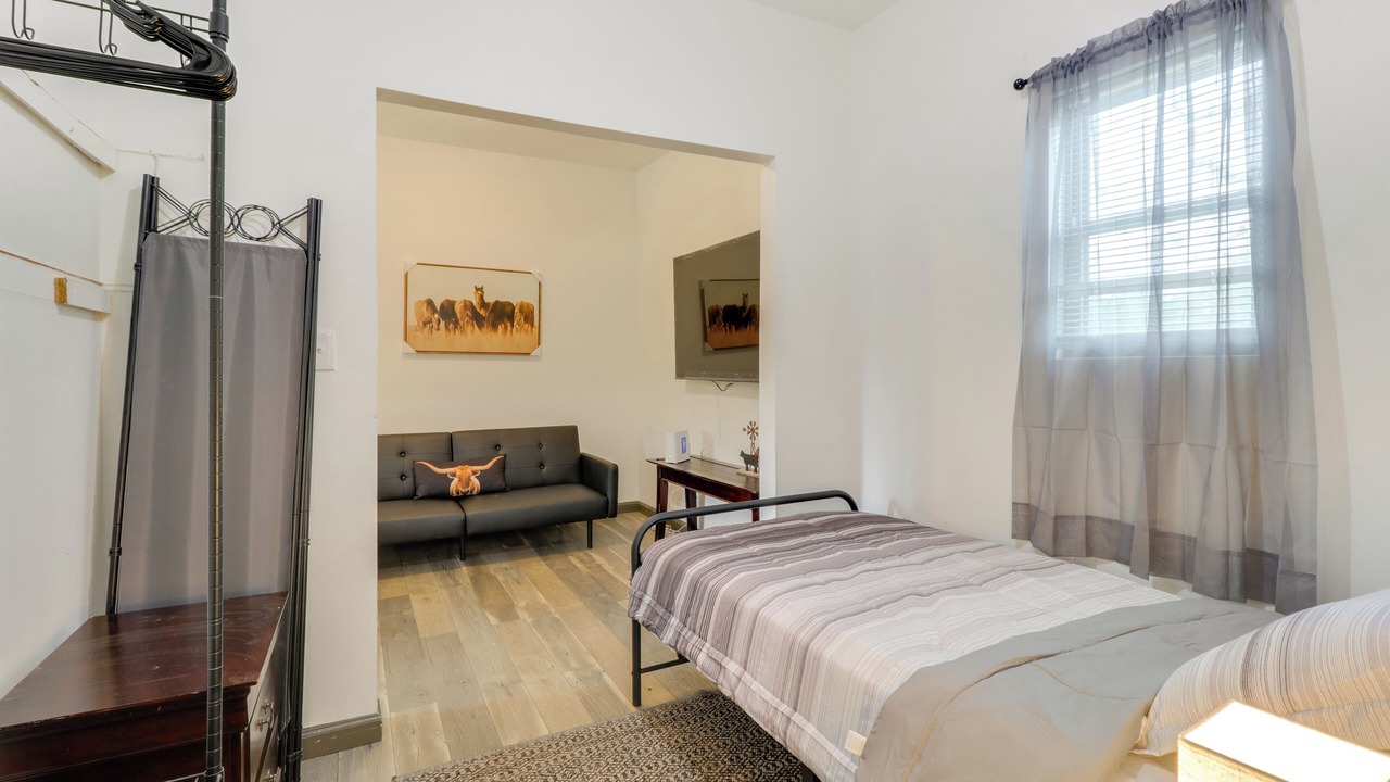 Photo of Bedroom in Circle D-KC Estates