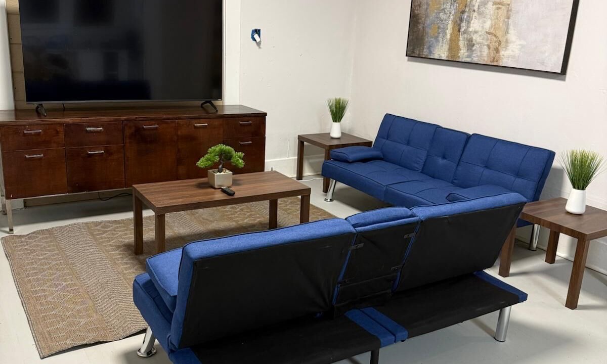 Photo of Livingroom in Greater East End