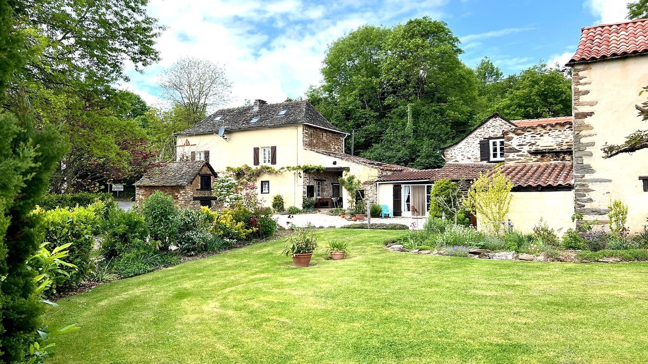 Photo of Others in Jouqueviel