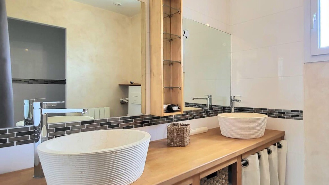 Photo of Bathroom in Mejannes-le-Clap