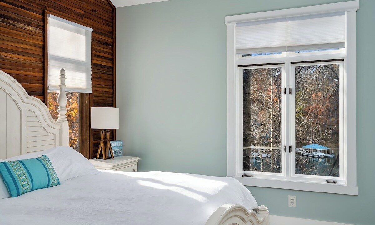 Photo of Bedroom in Seneca