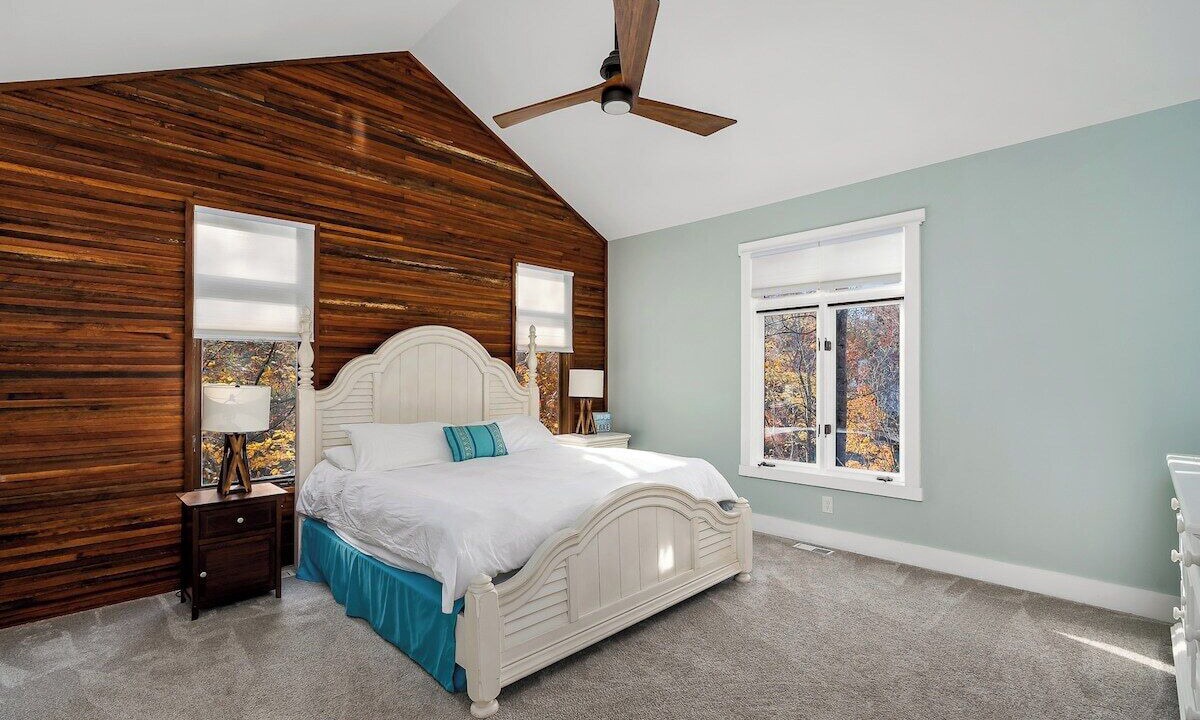 Photo of Bedroom in Seneca