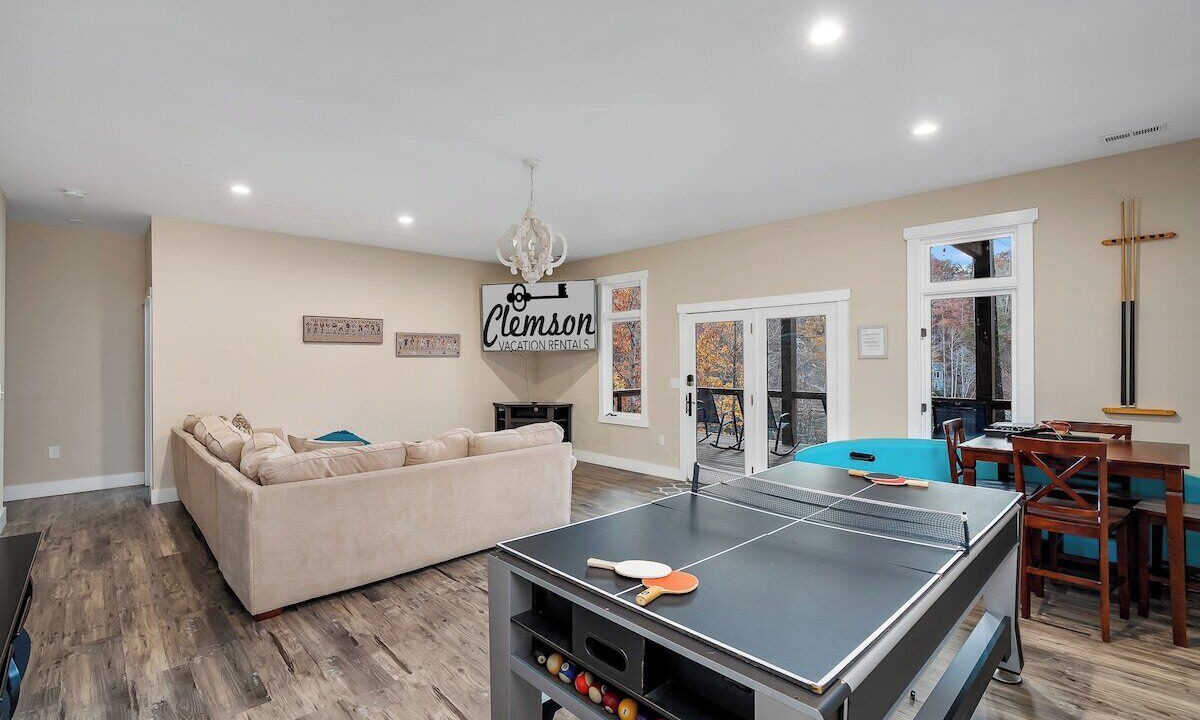 Photo of Bedroom in Seneca