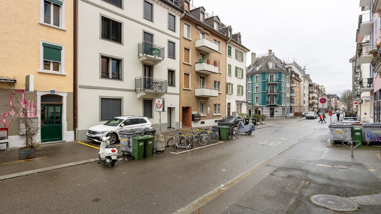 Photo of Outdoor in Sihlfeld
