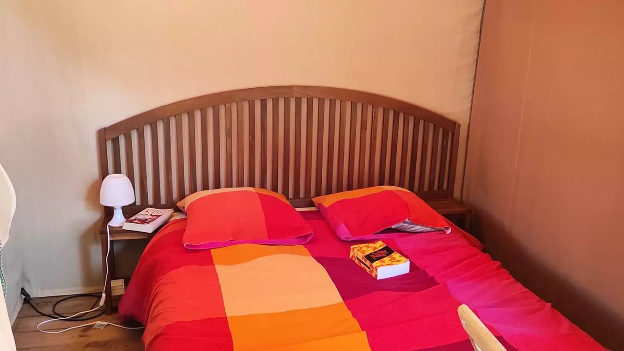 Photo of Bedroom in Saint-Paul-de-Vezelin