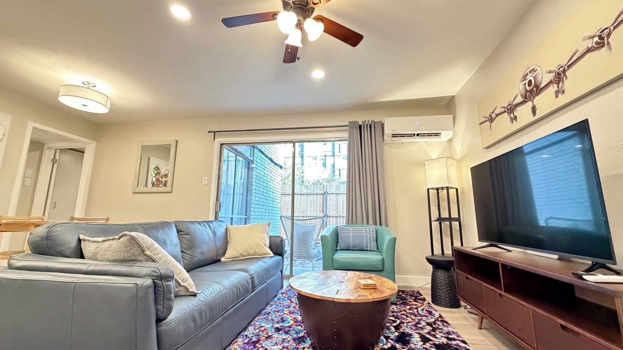 Photo of Bedroom in Oak Lawn