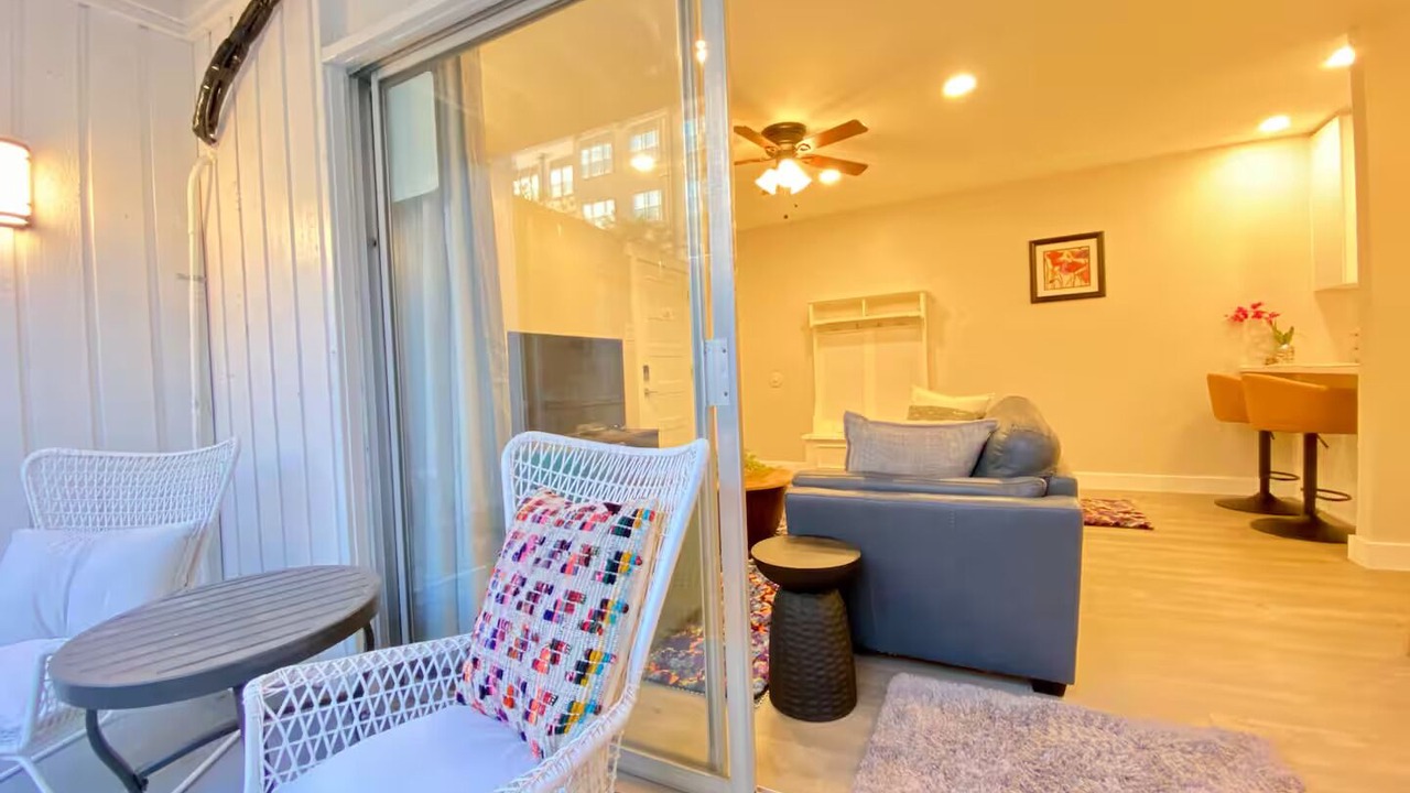 Photo of Livingroom in Oak Lawn