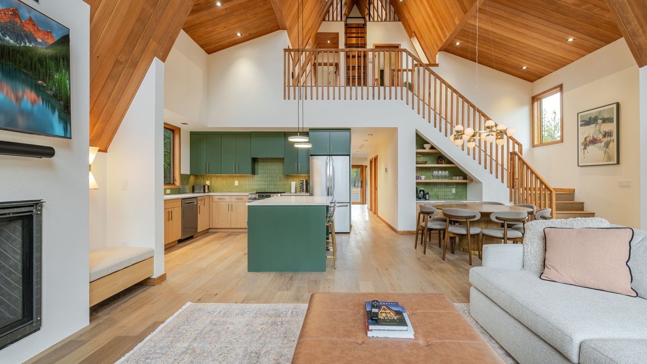 Photo of Livingroom in Three Rivers