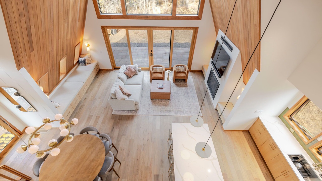 Photo of Livingroom in Three Rivers