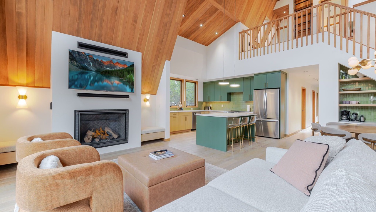 Photo of Livingroom in Three Rivers