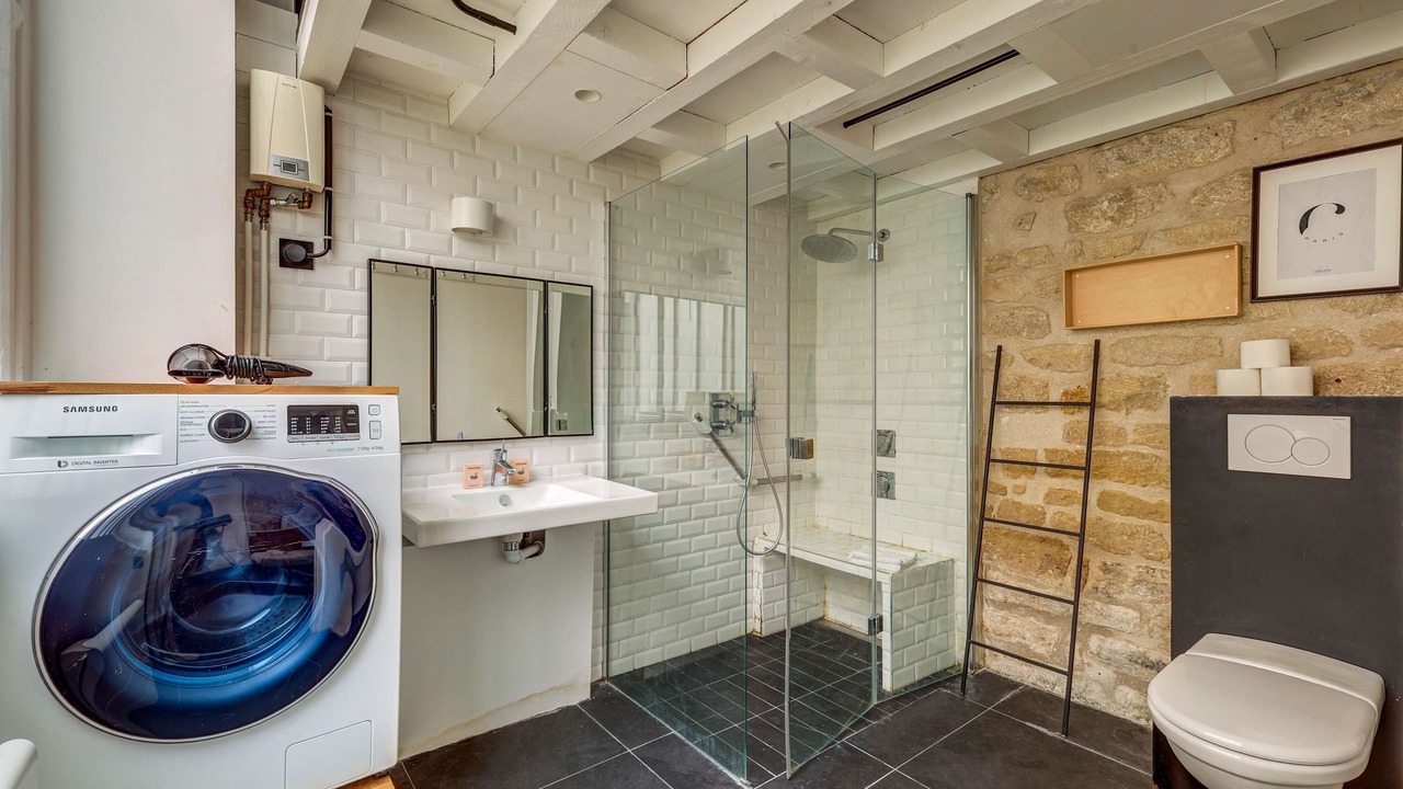 Photo of Bathroom in Quartier de la Porte-Saint-Denis