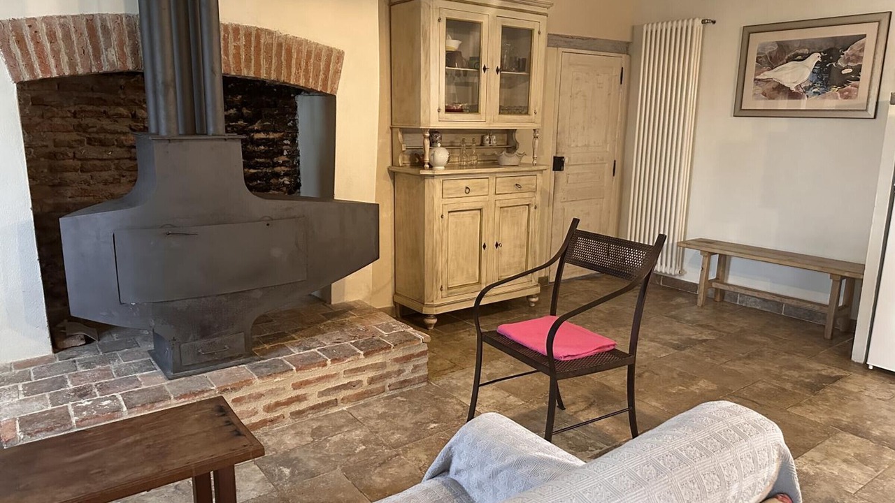 Photo of Others in Neuilly-le-Real