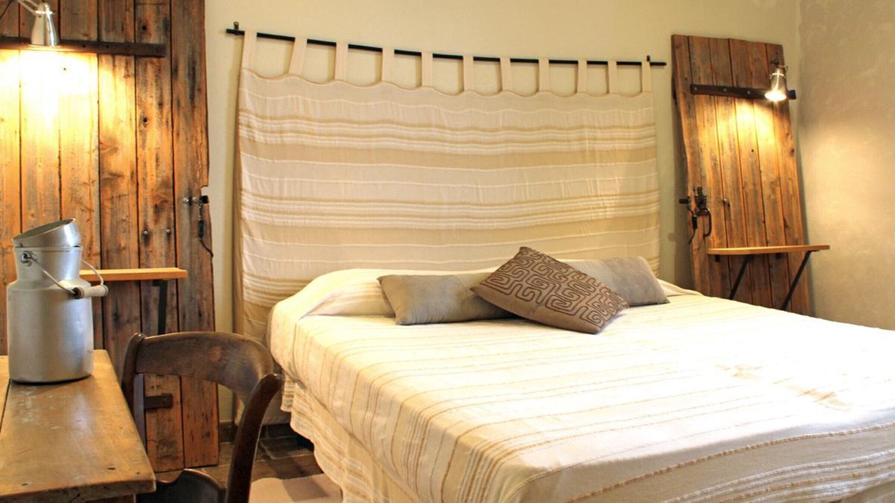 Photo of Bedroom in Neuilly-le-Real