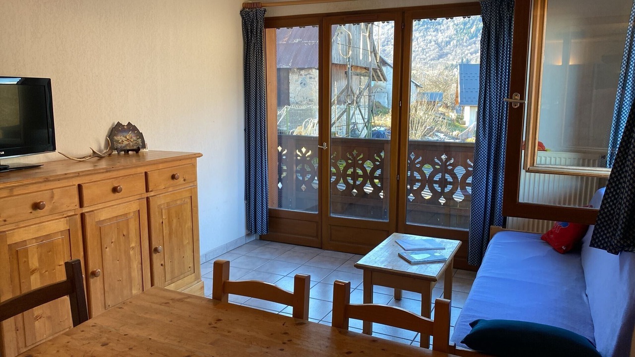 Photo of Livingroom in Saint-Colomban-des-Villards