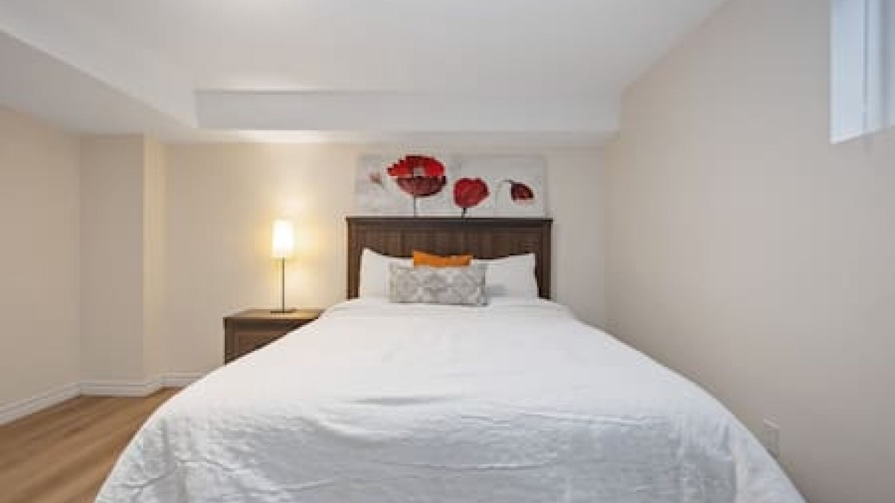 Photo of Bedroom in Pickering