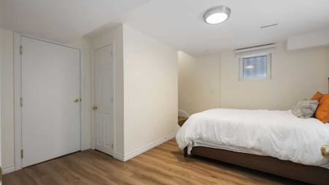 Photo of Bedroom in Pickering