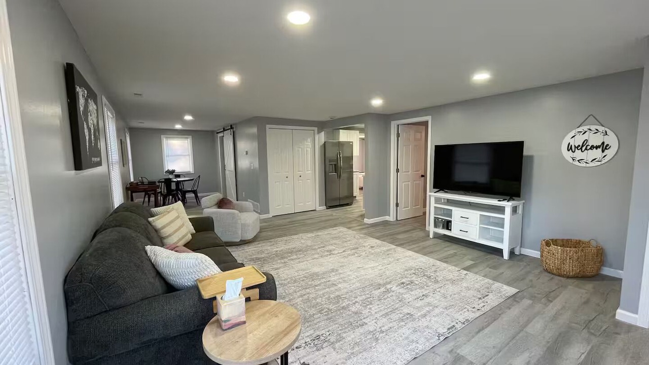 Photo of Livingroom in Midland