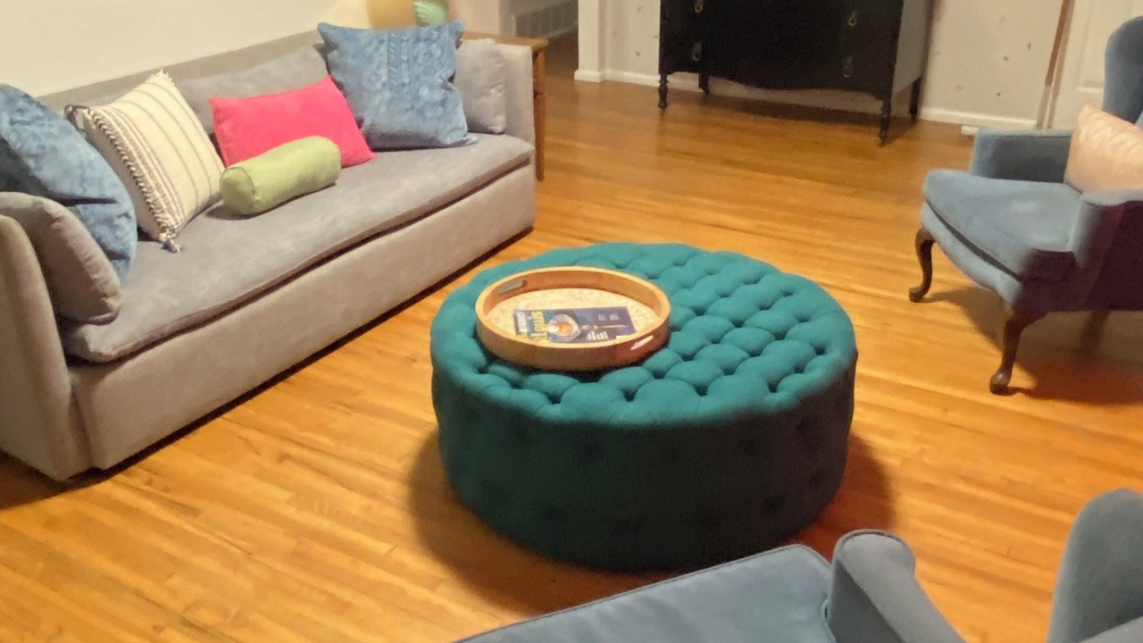 Photo of Livingroom in St. Louis