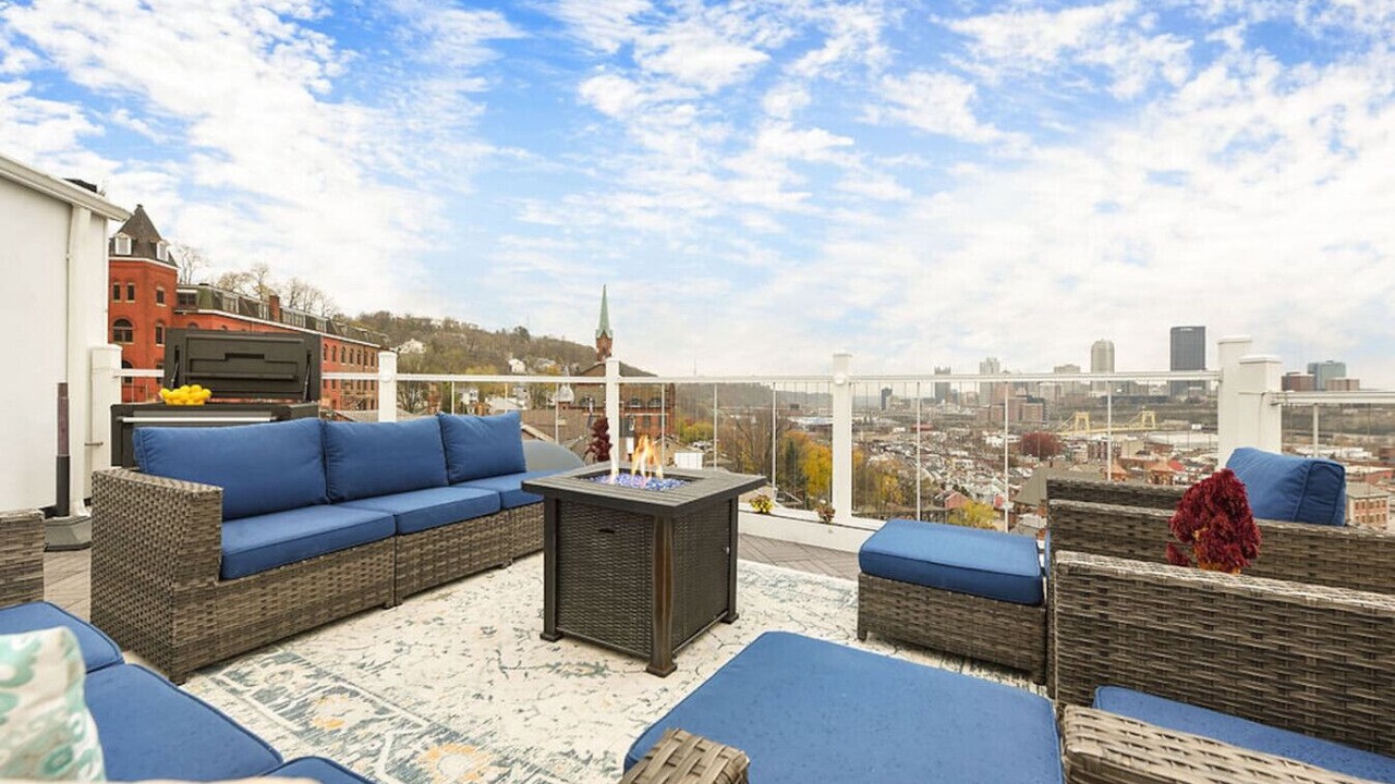 Photo of Outdoor in South Side Slopes