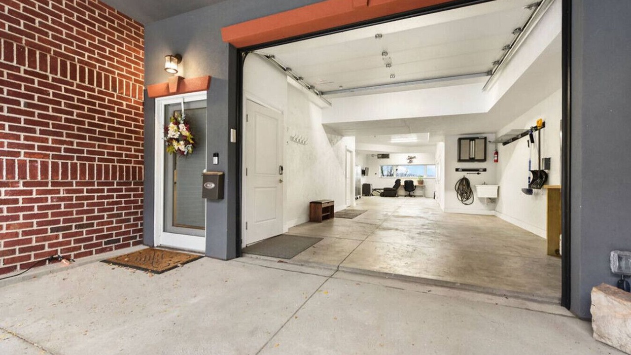 Photo of Outdoor in South Side Slopes