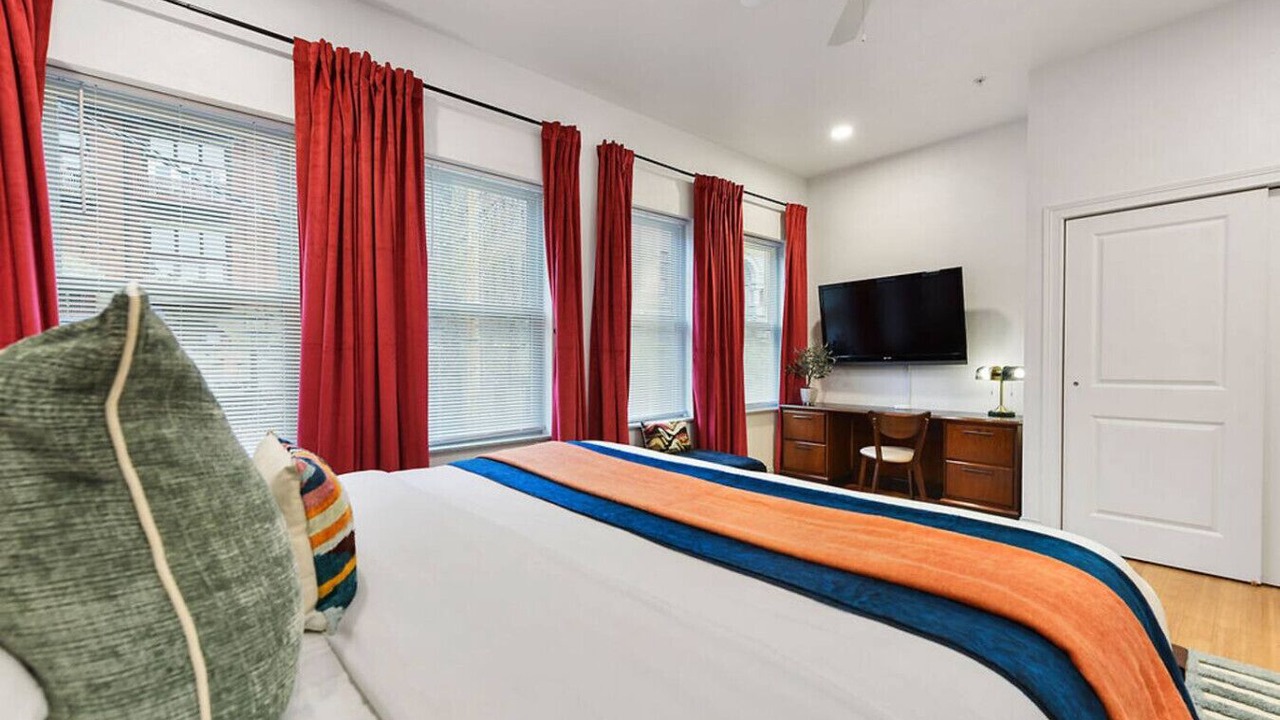 Photo of Bedroom in South Side Slopes
