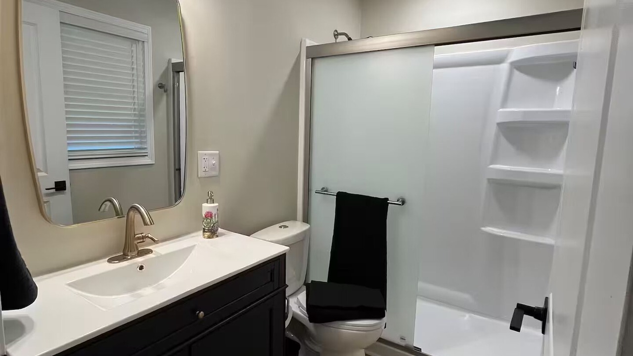 Photo of Bathroom in Cobden