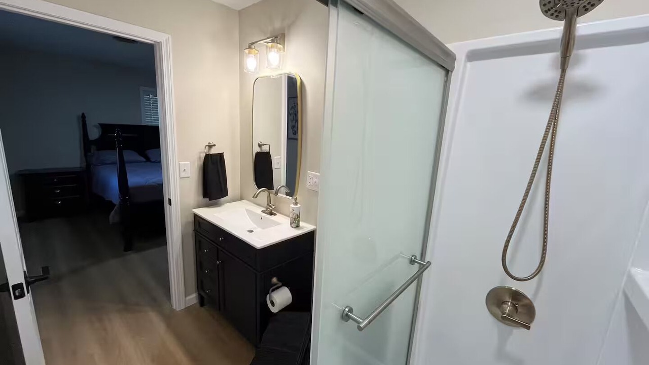 Photo of Bathroom in Cobden