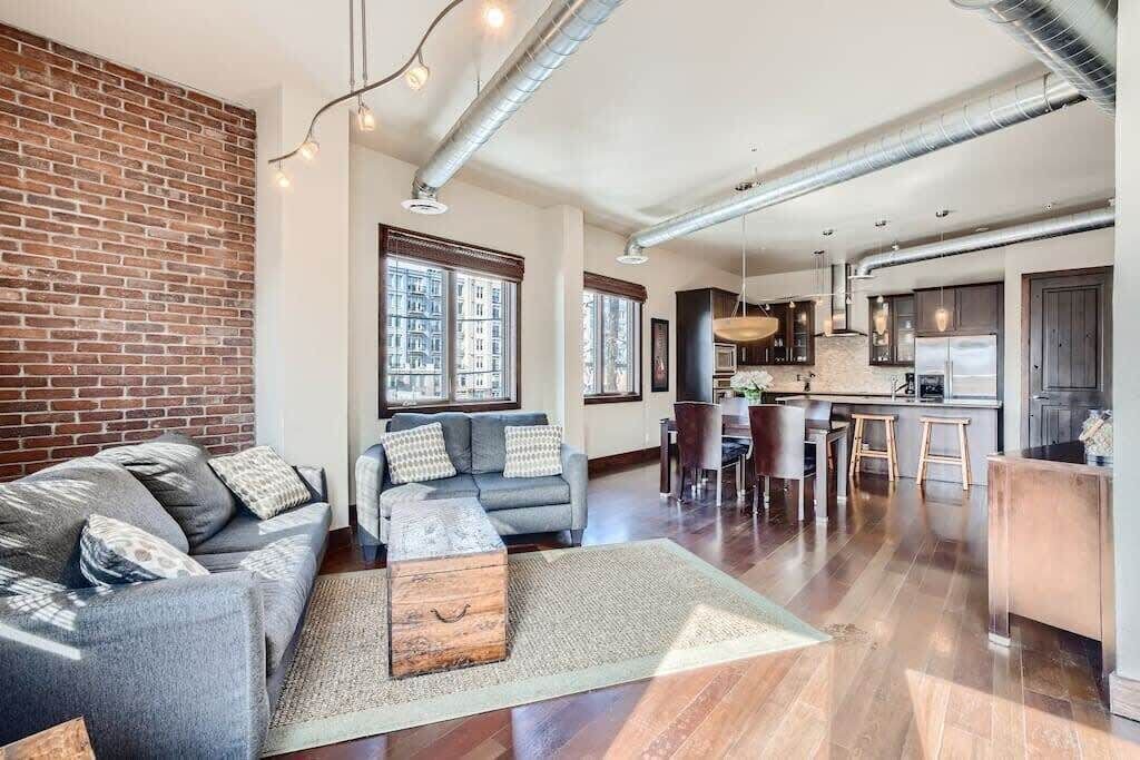Photo of Bedroom in Ballpark