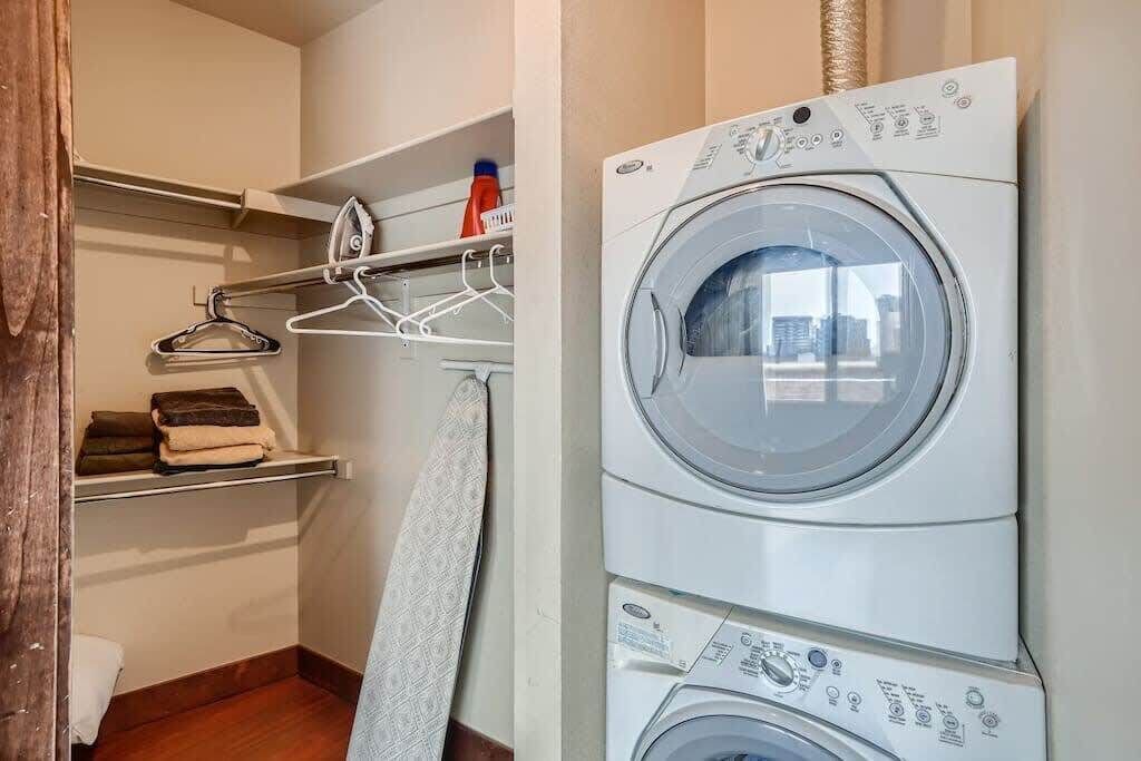 Photo of Bedroom in Ballpark