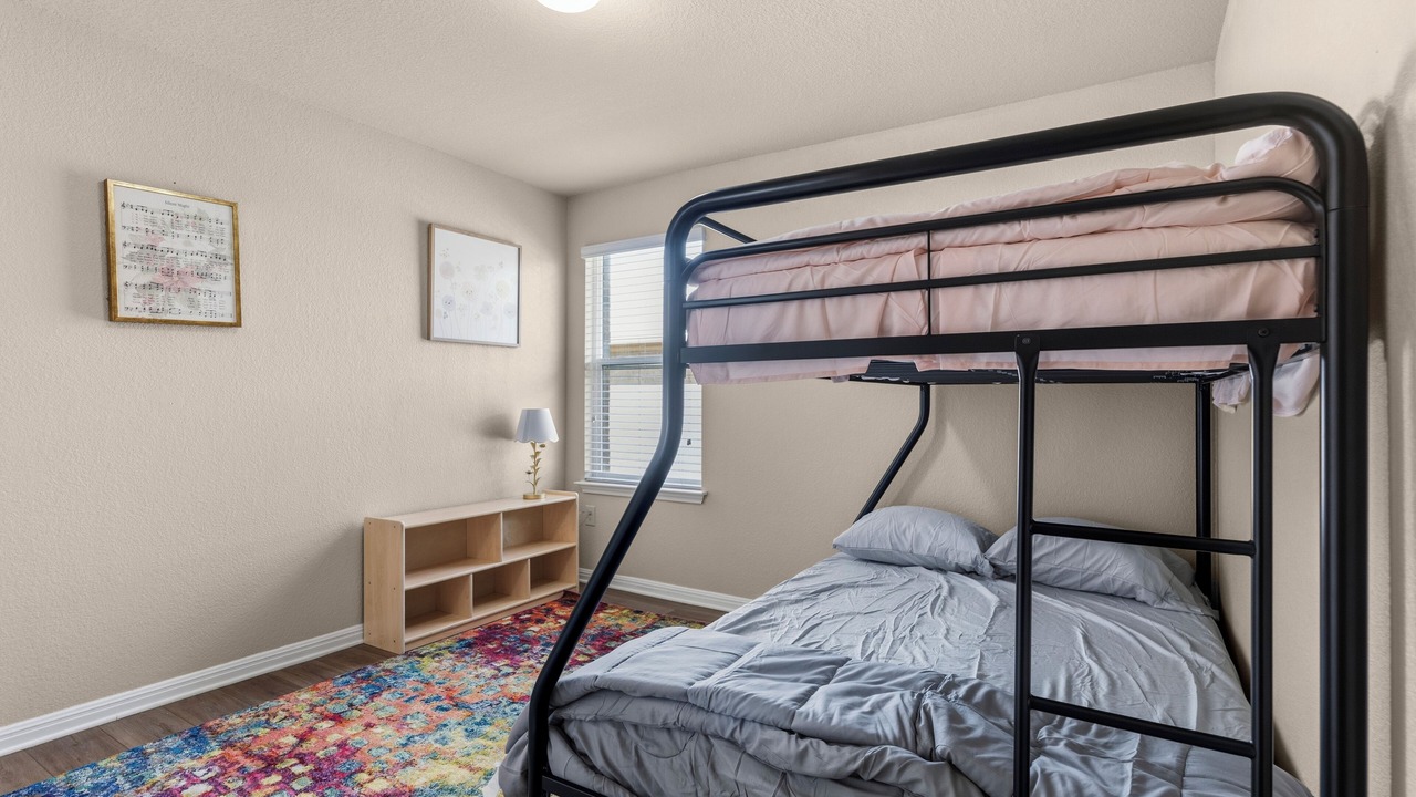 Photo of Bedroom in Pioneer Crossing