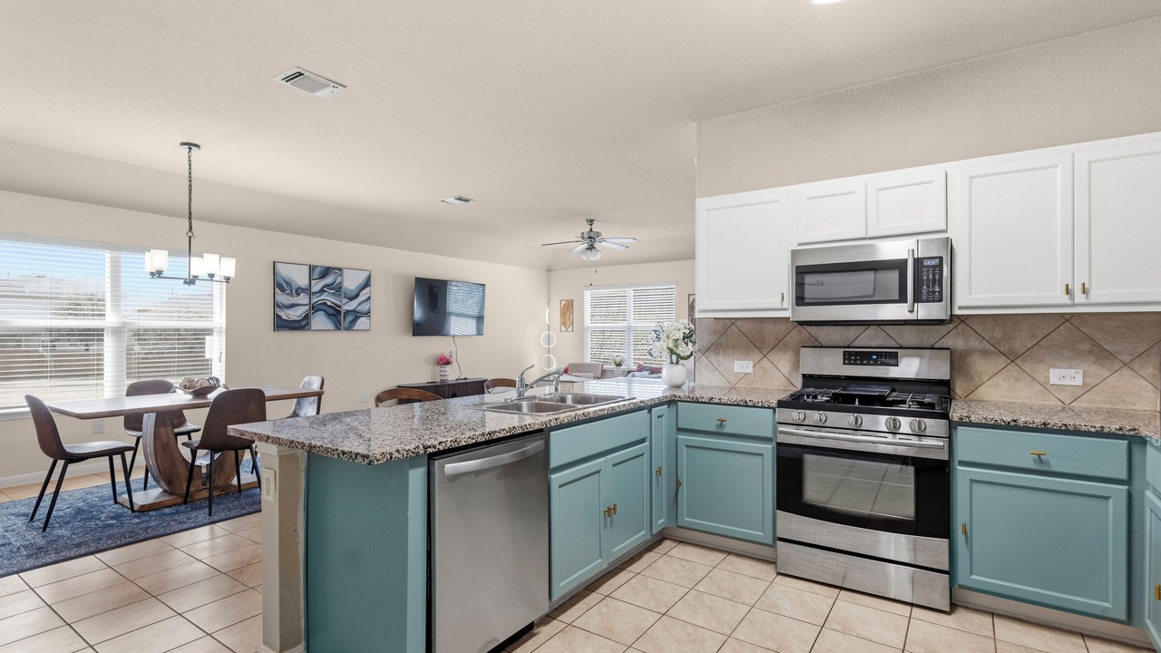 Photo of Kitchen in Pioneer Crossing