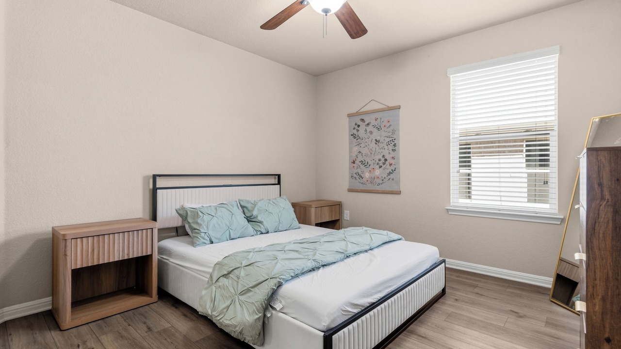 Photo of Bedroom in Pioneer Crossing